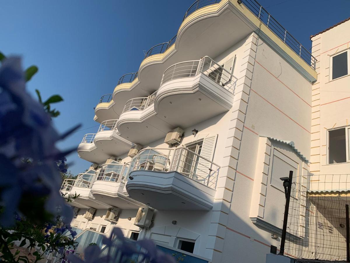 Henardi Apartments Ksamil Exterior photo